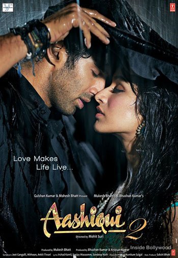 Aashiqui 2 2013 6532 poster.jpg